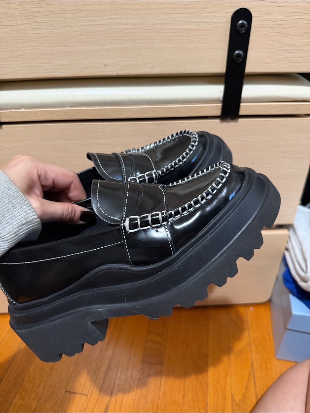 G.H. Bass & Co. Black Leather Penny Loafers with Silver Chain Trim - Picture 2 of 5